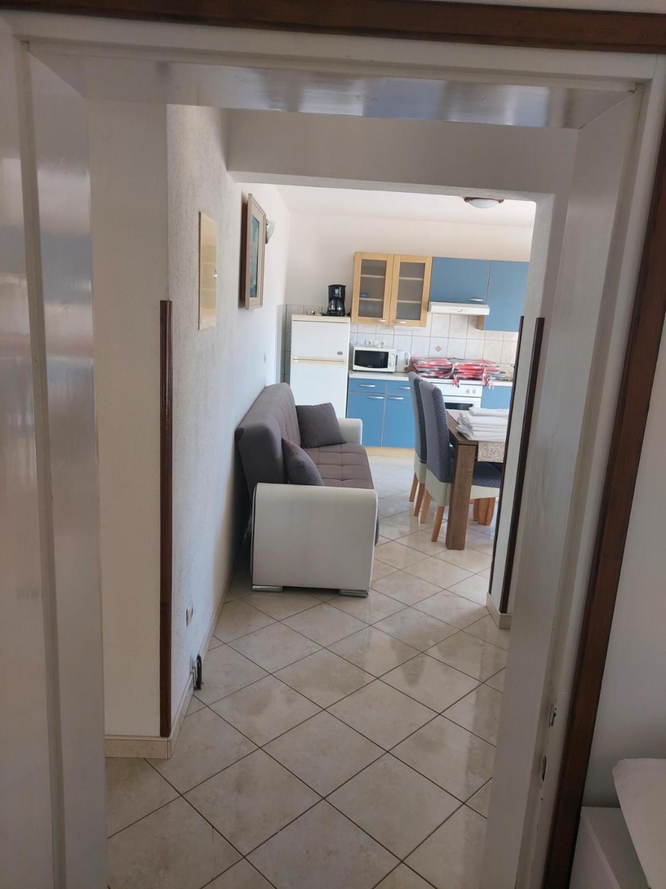 Apartments Ivica Lupic Kampor Eksteriør bilde